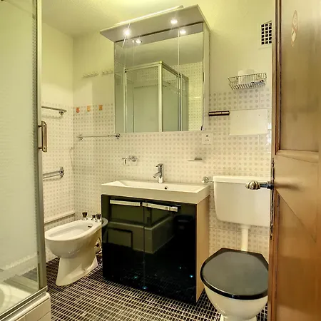 Foehn 005 Apartament *